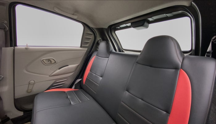 2016 Datsun Redi Go T, Petrol, Manual, 21,942 km, Right Side Door Cabin View