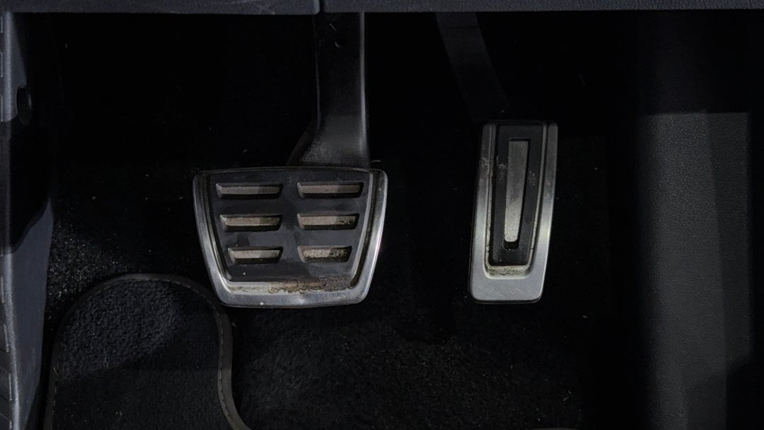 Pedals and Footmat