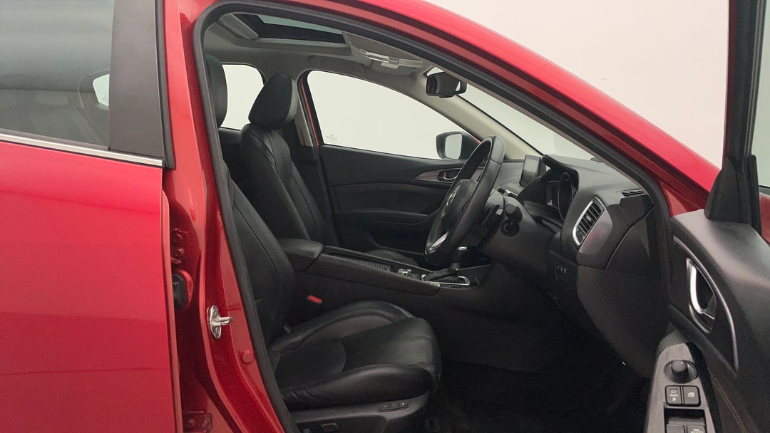 2018 Mazda 3 Sp25 Astina (5yr), Automatic, 121289 km, Right Side Front Door Cabin View