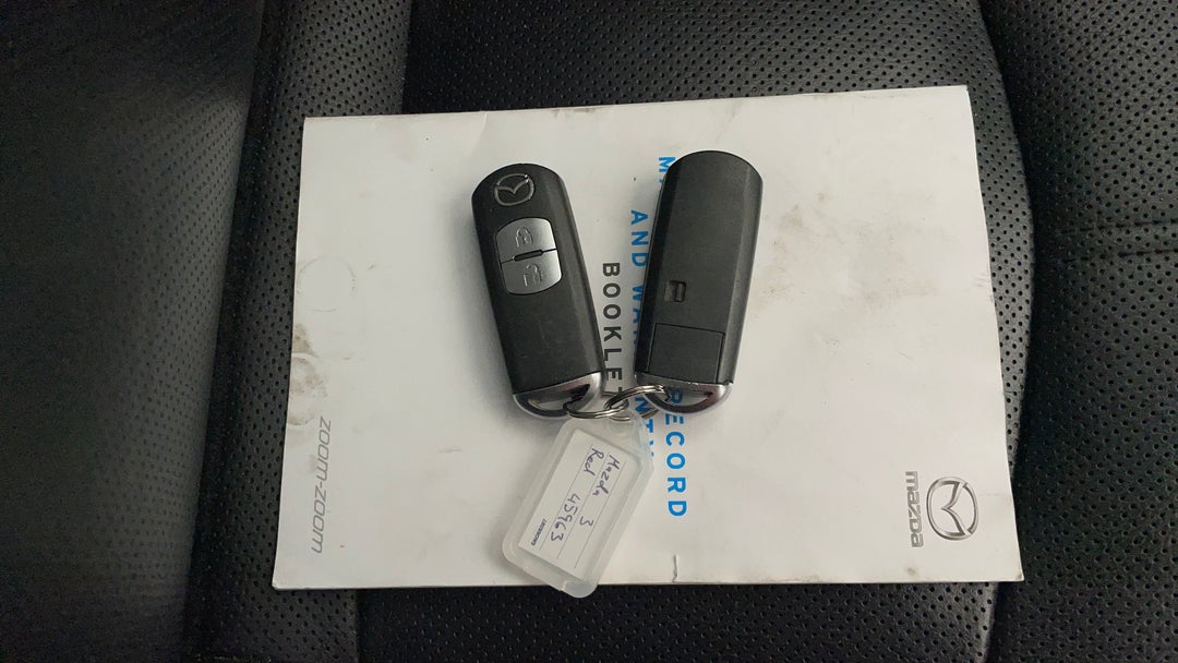 2018 Mazda 3 Sp25 Astina (5yr), Automatic, 121289 km, Key Close-up