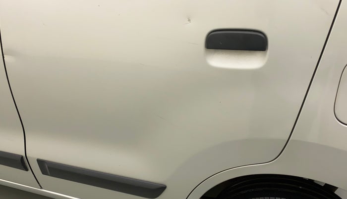 2018 Maruti Wagon R 1.0 LXI CNG, CNG, Manual, 78,223 km, Rear left door - Slightly dented