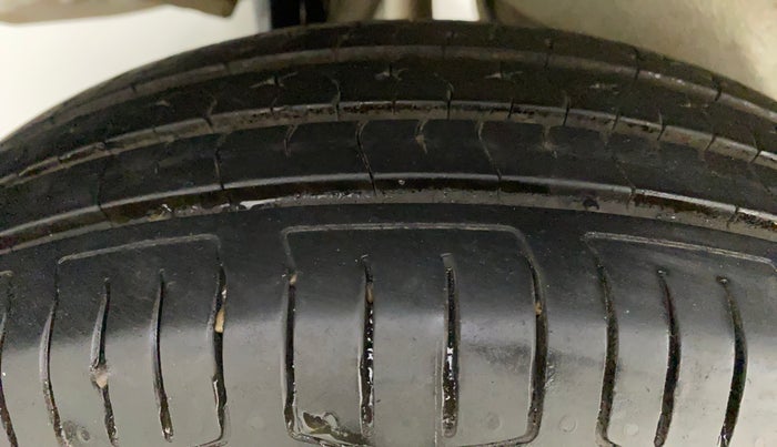 2018 Maruti Wagon R 1.0 LXI CNG, CNG, Manual, 78,223 km, Right Rear Tyre Tread
