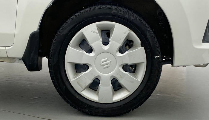 2017 Maruti Alto K10 VXI P, Petrol, Manual, 56,796 km, Right Front Wheel