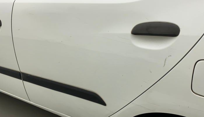 2013 Hyundai i10 ERA 1.1, Petrol, Manual, 58,454 km, Rear left door - Slightly dented