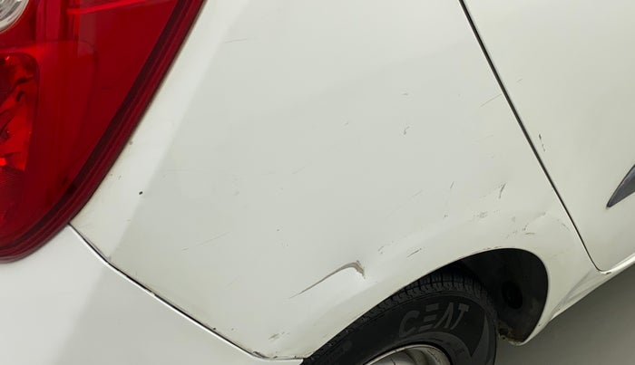 2013 Hyundai i10 ERA 1.1, Petrol, Manual, 58,454 km, Right quarter panel - Minor scratches