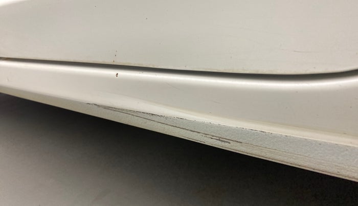 2018 Honda City 1.5L I-DTEC V, Diesel, Manual, 75,410 km, Left running board - Minor scratches