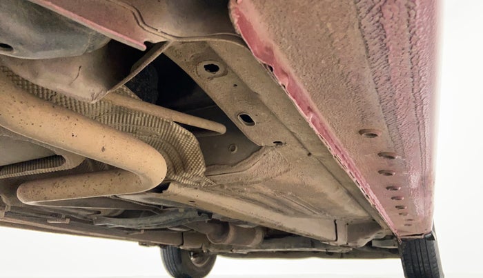 2017 Ford New Figo 1.2 TITANIUM, Petrol, Manual, 36,848 km, Right Side Underbody