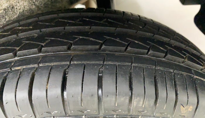 2018 Maruti Wagon R 1.0 LXI CNG, CNG, Manual, 77,715 km, Left Rear Tyre Tread