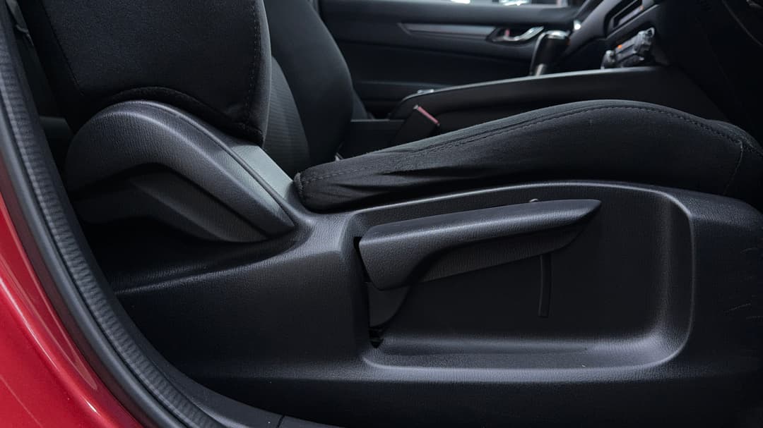 2018 Mazda CX-5 Maxx Sport (4x2), Automatic, 71127 km, Drivers Side Adjustment Panel