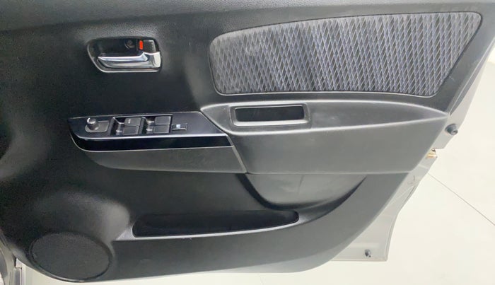 2013 Maruti Wagon R Stingray VXI, Petrol, Manual, 51,488 km, Driver Side Door Panels Control