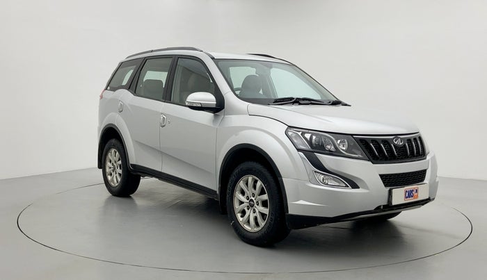 2017 Mahindra XUV500 W8 FWD AT, Diesel, Automatic, 91,696 km, Right Front Diagonal