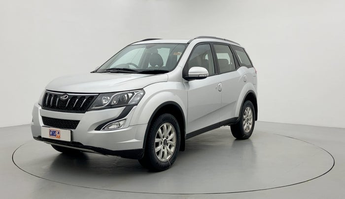 2017 Mahindra XUV500 W8 FWD AT, Diesel, Automatic, 91,696 km, Left Front Diagonal