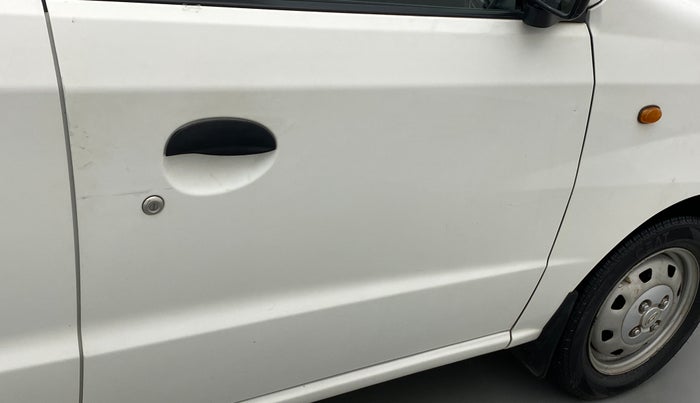 2012 Hyundai Santro Xing GL PLUS, Petrol, Manual, 80,727 km, Driver-side door - Paint has faded