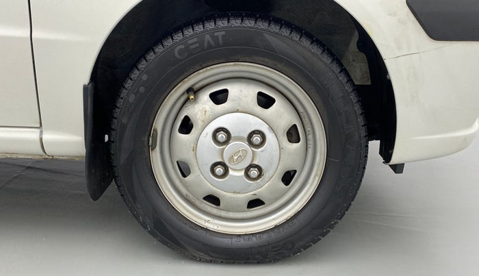 2012 Hyundai Santro Xing GL PLUS, Petrol, Manual, 80,727 km, Right Front Wheel