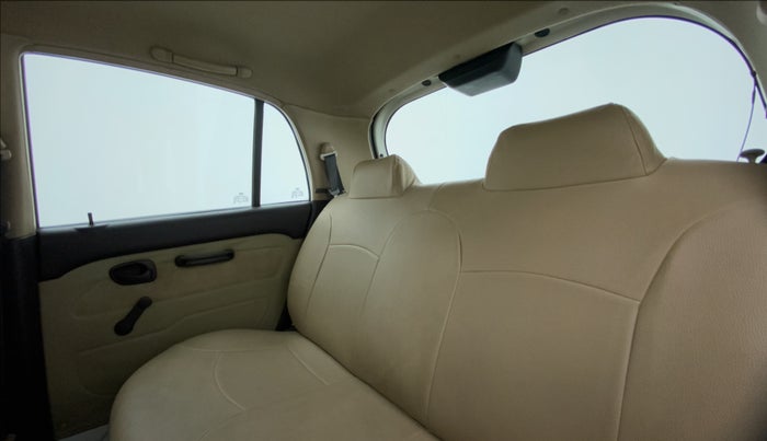 2012 Hyundai Santro Xing GL PLUS, Petrol, Manual, 80,727 km, Right Side Rear Door Cabin