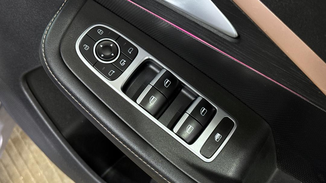2023 Chery Omoda 5 Bx (basic Version), Automatic, 63538 km, Drivers Side Door Panel Controls