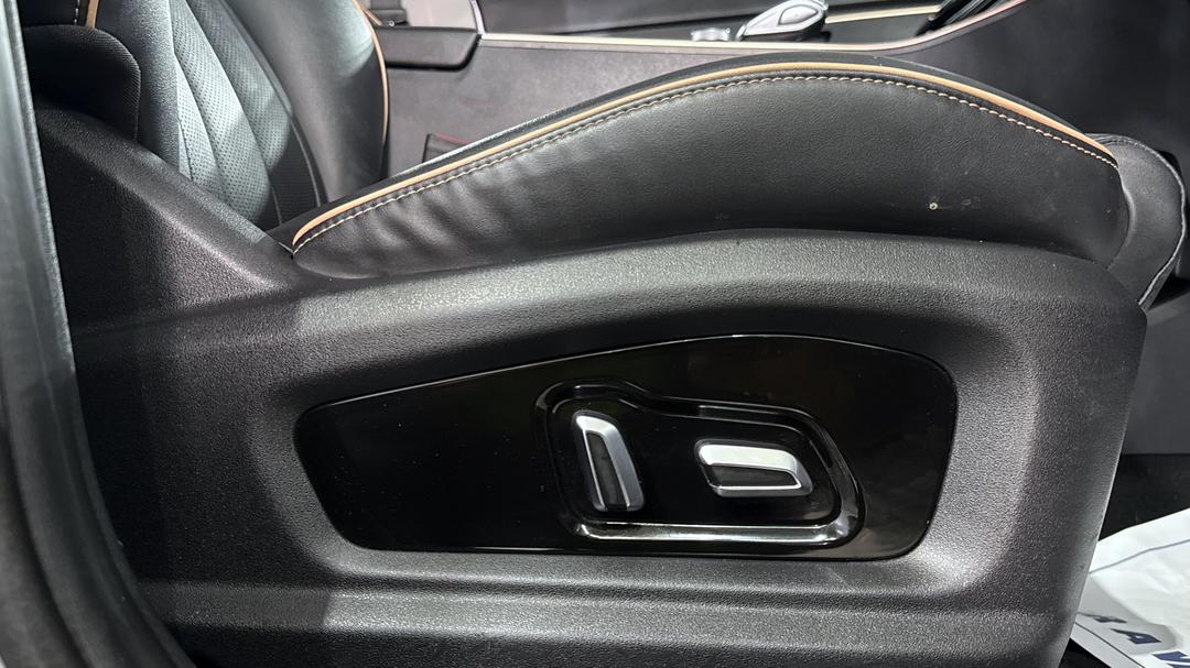 2023 Chery Omoda 5 Bx (basic Version), Automatic, 63538 km, Drivers Side Adjustment Panel
