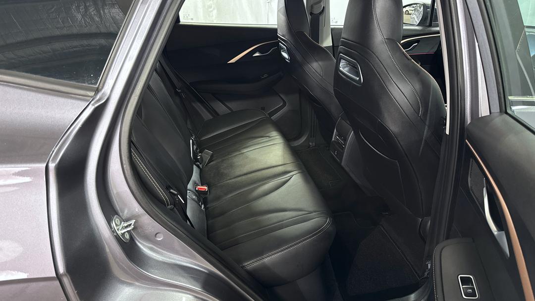 2023 Chery Omoda 5 Bx (basic Version), Automatic, 63538 km, Right Side Rear Door Cabin View