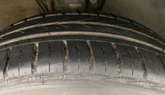 2019 Skoda Rapid AMBITION 1.5 TDI, Diesel, Manual, 51,387 km, Right Front Tyre Tread