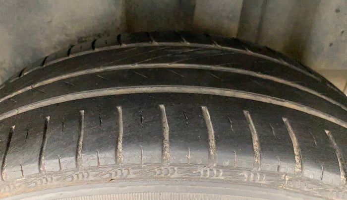 2019 Skoda Rapid AMBITION 1.5 TDI, Diesel, Manual, 51,387 km, Left Rear Tyre Tread