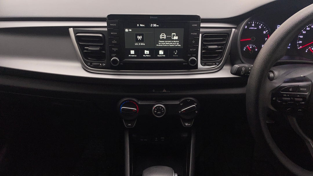 2018 Kia Rio S, Automatic, 52953 km, Center Console