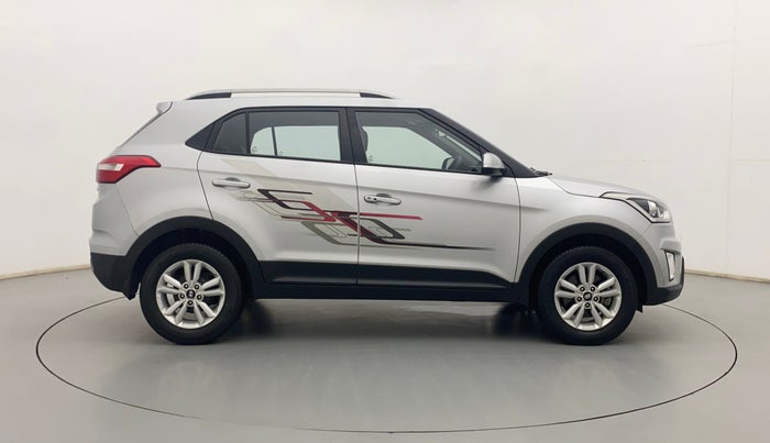 2017 Hyundai Creta SX PLUS 1.6 PETROL, Petrol, Manual, 65,266 km, Right Side View