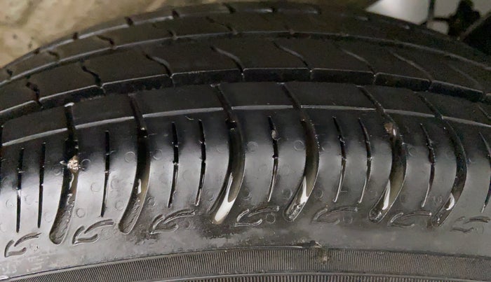 2019 Maruti S PRESSO VXI+, Petrol, Manual, 15,732 km, Left Front Tyre Tread
