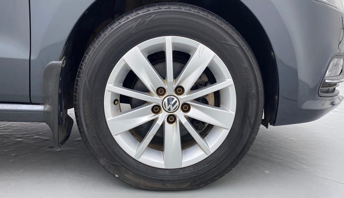2017 Volkswagen Polo HIGHLINE1.5L DIESEL, Diesel, Manual, 53,218 km, Right Front Wheel