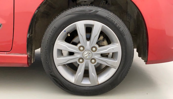 2013 Maruti Wagon R Stingray VXI, Petrol, Manual, 44,576 km, Right Front Wheel