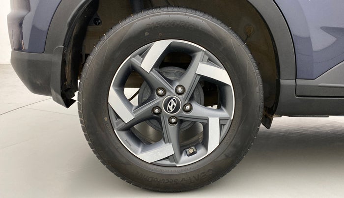 2020 Hyundai VENUE 1.0 TURBO GDI SX+ AT, Petrol, Automatic, 12,915 km, Right Rear Wheel