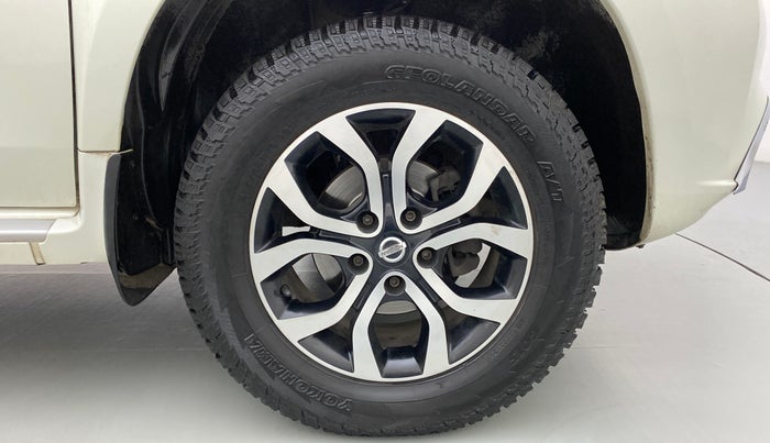 2015 Nissan Terrano XV 110 DIESEL, Diesel, Manual, 74,440 km, Right Front Wheel