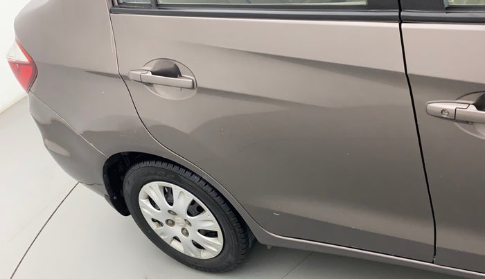 2016 Honda Amaze 1.2L I-VTEC S, Petrol, Manual, 89,438 km, Right rear door - Minor scratches