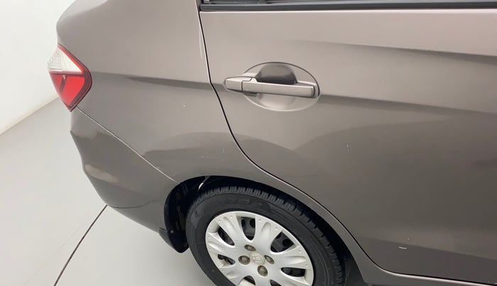 2016 Honda Amaze 1.2L I-VTEC S, Petrol, Manual, 89,438 km, Right quarter panel - Minor scratches