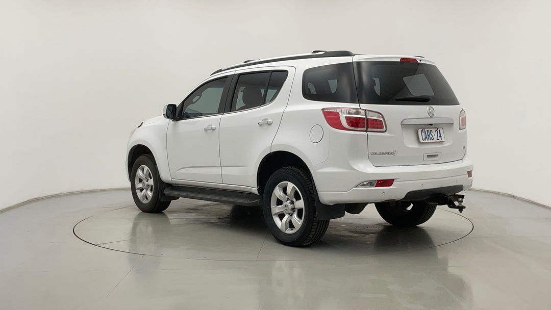 Left Back Diagonal (45- Degree) View