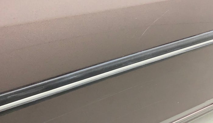 2018 Tata Tiago XZ PETROL, Petrol, Manual, 28,169 km, Front passenger door - Minor scratches