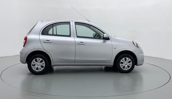 2016 Nissan Micra Active XV, Petrol, Manual, 22,478 km, Right Side