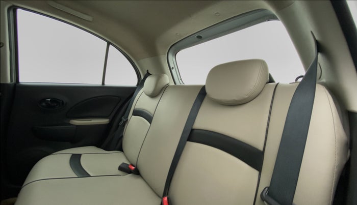 2016 Nissan Micra Active XV, Petrol, Manual, 22,478 km, Right Side Rear Door Cabin