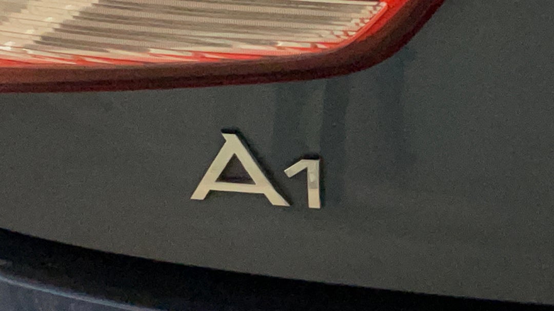 Badge (Boot Left Side)