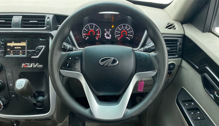 2016 Mahindra Kuv100 K8 D 5 STR, Diesel, Manual, 63,991 km, Steering Wheel Close Up