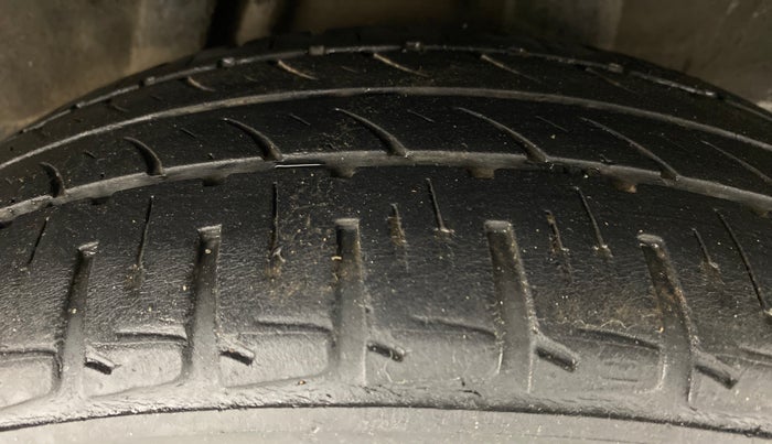 2018 Honda City V MT PETROL, Petrol, Manual, 33,514 km, Left Rear Tyre Tread
