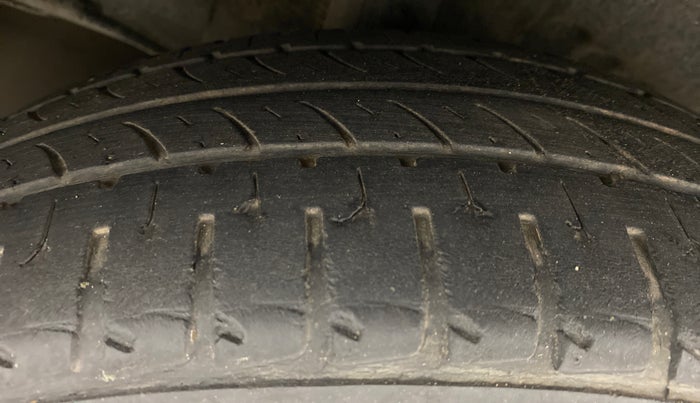 2018 Honda City V MT PETROL, Petrol, Manual, 33,514 km, Right Rear Tyre Tread