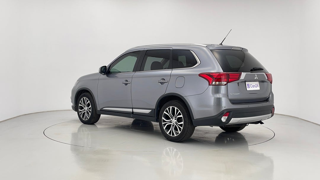 2015 Mitsubishi Outlander Xls (4x2), Automatic, 98880 km, Left Back Diagonal (45- Degree) View