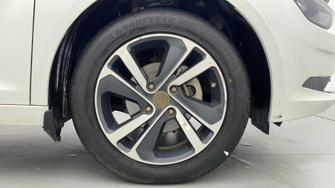 Right Front Wheel