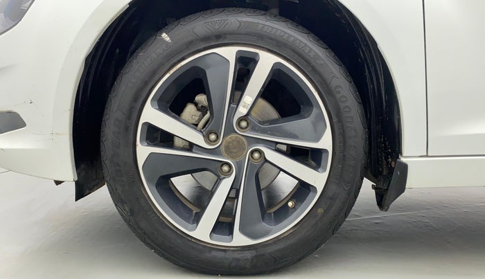 2021 Tata ALTROZ XZ 1.5 RTQ, Diesel, Manual, 40,007 km, Left Front Wheel