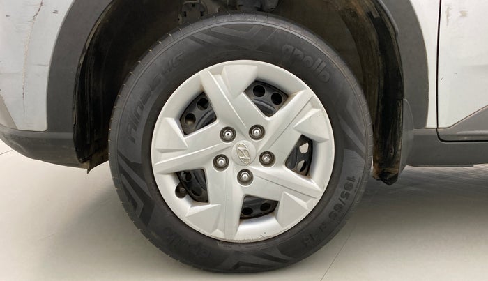 2019 Hyundai VENUE S 1.2, Petrol, Manual, 58,966 km, Left Front Wheel