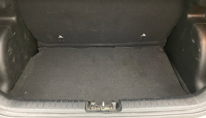 2019 Hyundai VENUE S 1.2, Petrol, Manual, 58,966 km, Boot Inside