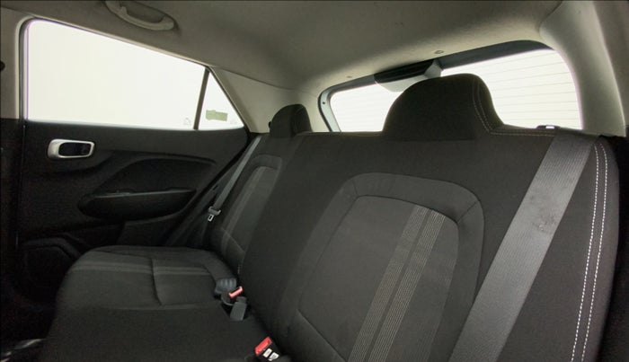 2019 Hyundai VENUE S 1.2, Petrol, Manual, 58,966 km, Right Side Rear Door Cabin
