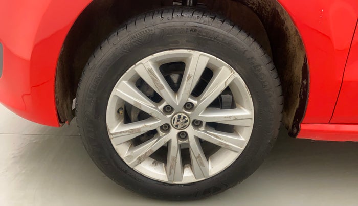 2014 Volkswagen Polo HIGHLINE1.2L, Petrol, Manual, 96,061 km, Left Front Wheel