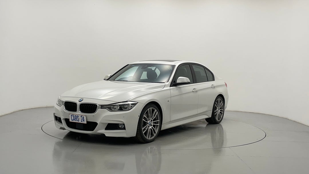 Left Front Diagonal (45- Degree) View