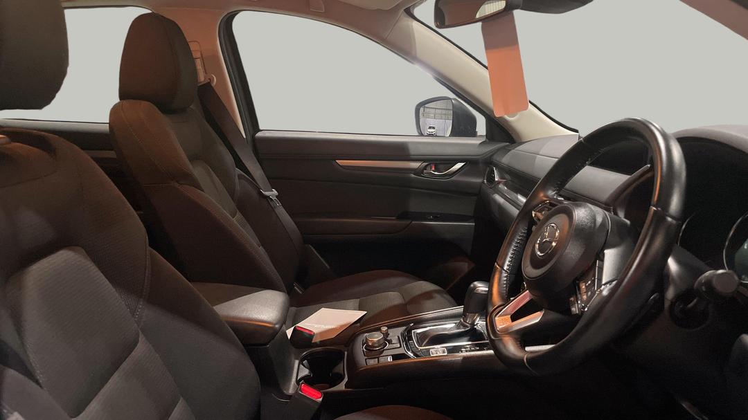 2024 Mazda CX-5 G25 Maxx Sport (FWD), Automatic, 42236 km, Right Side Front Door Cabin View